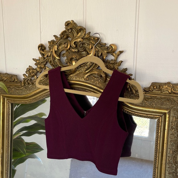 Eggplant/Dark Purple Ribbed Knit Crop Top - Picture 1 of 3